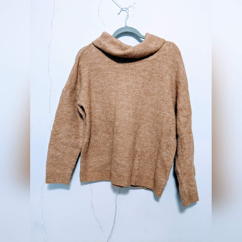 Oversized beige sweater S
